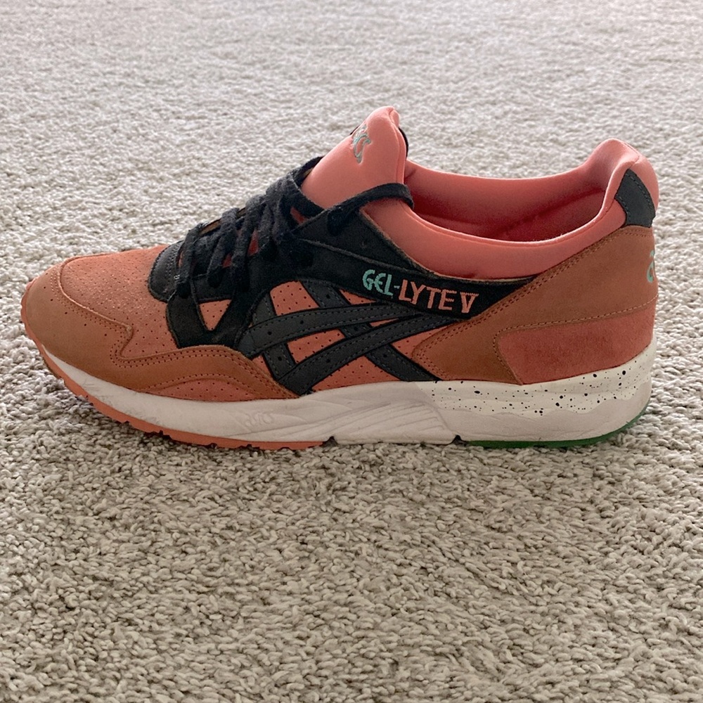 ASICS Gel-Lyte V sneakers from the "Miami Pack" in a coral and black